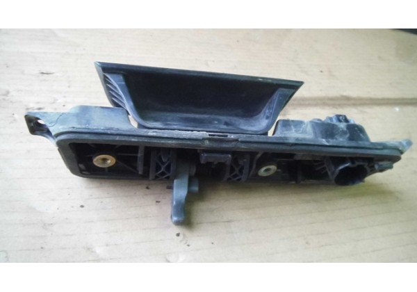 ручка зовнішня лівої задньої розпашної дверки Renault Logan MCV, 06-09
