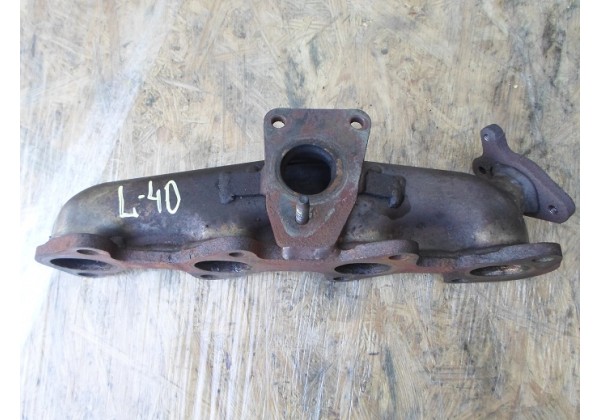 колектор випускний Renault 2.0, 2.3 dci, M9R, 8200460501