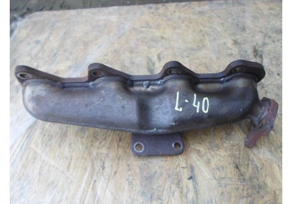 колектор випускний Renault 2.0, 2.3 dci, M9R, 8200460501