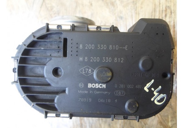 Дросельна заслінка Renault Espace 4, Master 3, Koleos, Laguna 2, Laguna 3 Megane 2, 3, Scenic 2, 3, Trafic, Vel Satis 2.0 dci, M9R, 0281002681, 8200330810, 8200330812