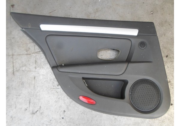 обшивка дверки лівої задньої Renault Laguna III, 829A10090R, хетчбек