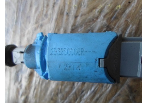 Датчик включення стоп-сигналу, лягушка Renault, 253250006R