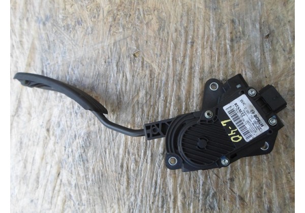 Потенціометр, датчик положення педалі газу Renault Laguna III 2.0 dci, 0280755088, 180050002R
