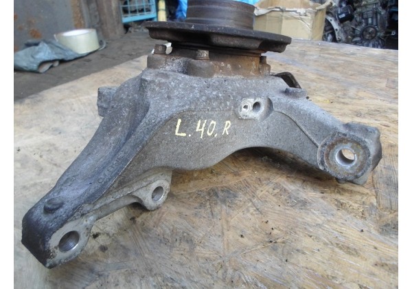 Цапфа передня права з ABS Renault Laguna III, 400140006R, 402104630R