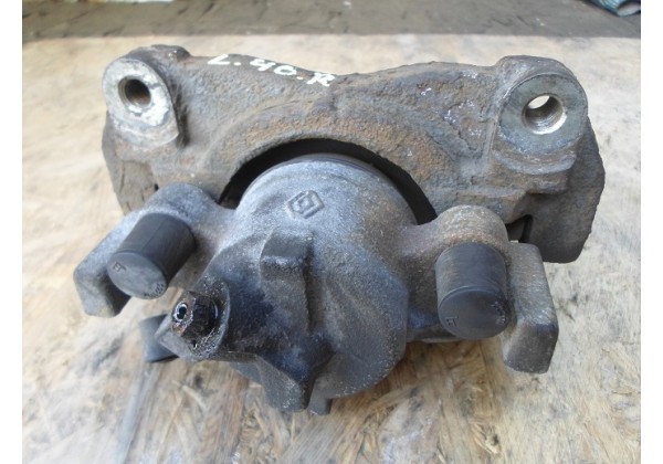Суппорт передній правий Renault Megane III, Scenic III, Laguna III, 410010001R, 410016711R