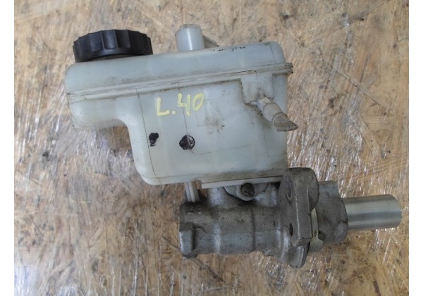 Головний гальмівний циліндр Renault Laguna III, 460110001R, 460910005R, 0204051440