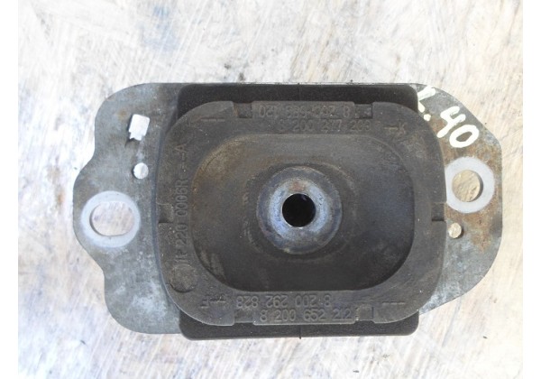 подушка, опора двигуна ліва Renault, 8200277209, 8200292828, 8200652212