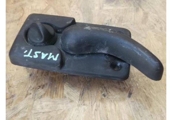Ручка двері бічної правої розсувної внутрішня Renault Master II, 7700352424