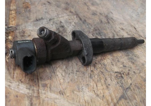 форсунка дизельна Renault 2.2 dCi, Bosch, 0445110063, 9110535, 8200010075