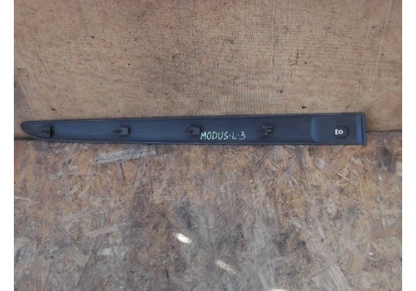 Молдинг задніх лівих дверей Renault Modus, 8200819071