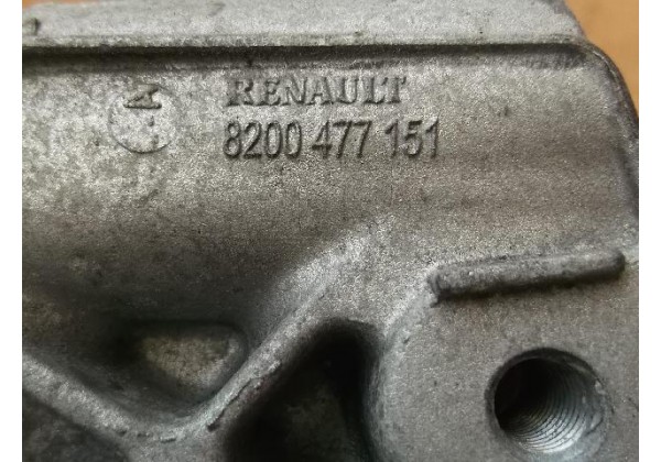 Кронштейн двигуна Renault 1.5 dci, 8200477151