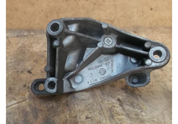 Кронштейн КПП Renault 1.5 dci, 8200277203
