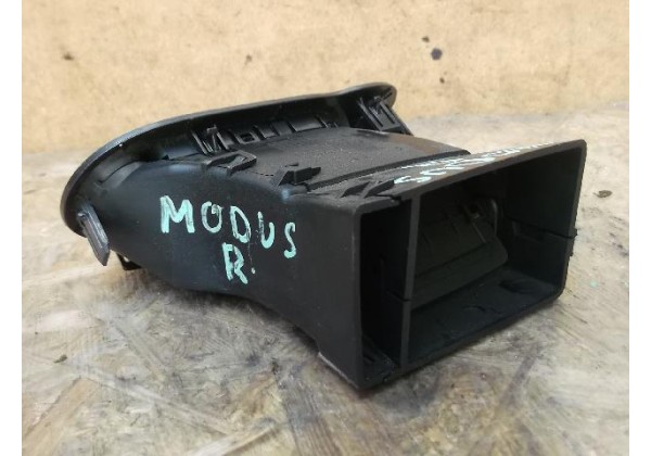 Дефлектор правий Renault Modus