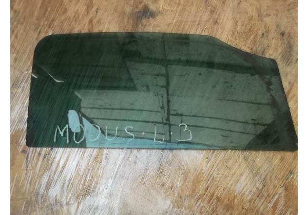 Скло мале лівої задньої дверки Renault Modus, 8200670130 *
