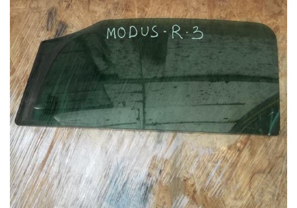 Скло мале правої задньої дверки Renault Modus, 8200670124 *