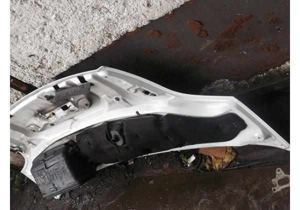 Капот Renault Trafic II, 7751478603