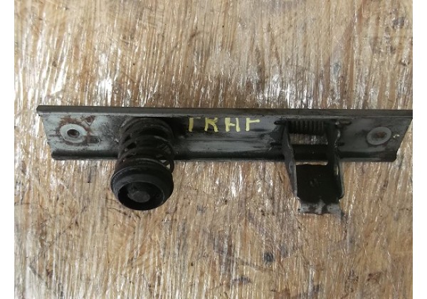 Замок капота, задня частина замку Renault Trafic II, 01-07, 8200677854