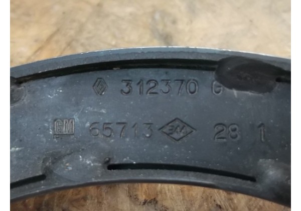 Ролік бокової правої здвижної двері верхній Renault Trafic II, 7700312370