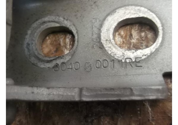 Петля передніх правих дверей верхня,  Megane III, 80400011RE.