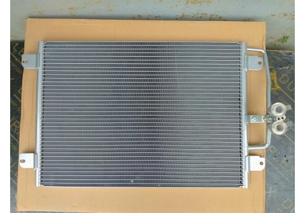 Радіатор кондиціонера Renault Scenic, Megane, 7700432392, 7700425843 