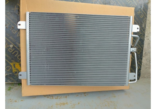 Радіатор кондиціонера Renault Scenic, Megane, 7700432392, 7700425843 