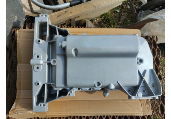 Масляний піддон Citroen C5, C4, C8, Jumpy II, Peugeot 307, 206, 308, 407, 607, 807 2.0 16V, 0301J5, 9637093810*