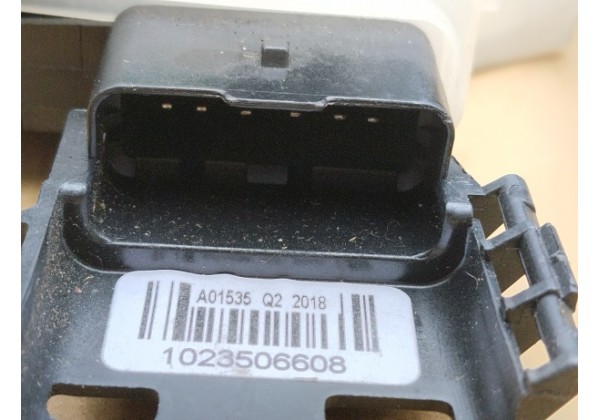 Замок передніх правих дверей Citroen C Elysee, Peugeot 301, 16943326, 9819027180, 190271