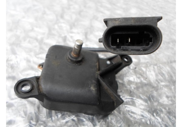 шаговий двигун заслонки пічки Renault Kangoo 1.9d 0132801017