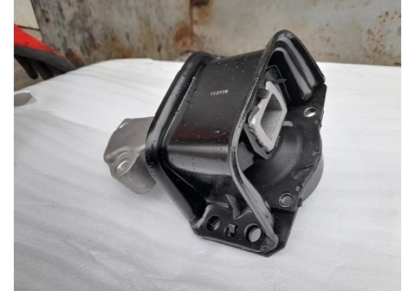 Подушка (опора) двигуна права верхня Peugeot 307, 2.0 HDi, 183993, 9636270080 *
