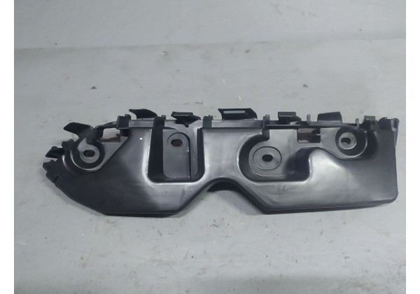 Кронштейн кріплення переднього бампера правий Renault Duster, 10-17, 622220011R