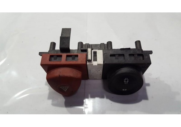Кнопка аварійки Renault Megane II, 8200095493