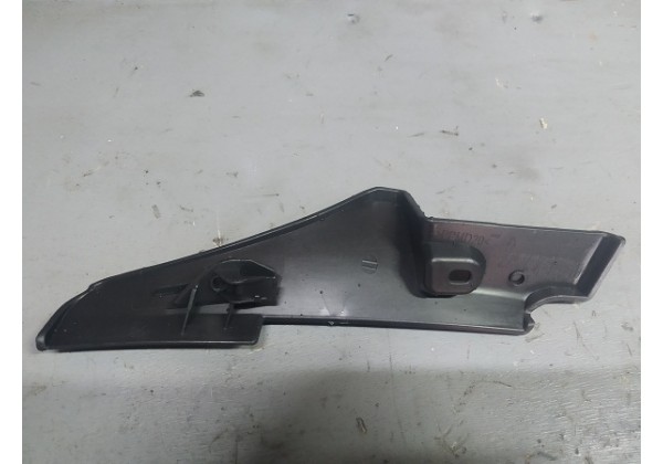 Накладка декоративна петлі капота ліва Renault Duster, 668220006R 