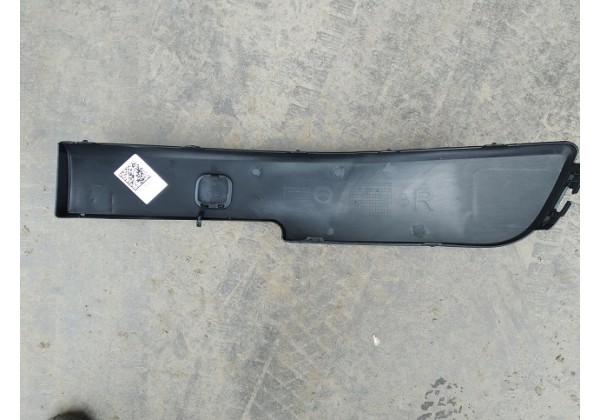 Накладка бампера переднього права Renault Megane II, 03-06, 7701474482