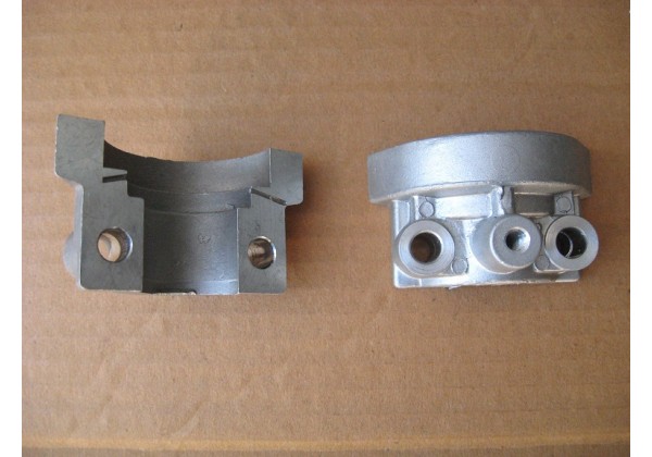 кришка кріплення постелі распредвала, бугель Peugeot, Citroen XUD 7 / t, XUD 9 / t, DW 8, №1, №3