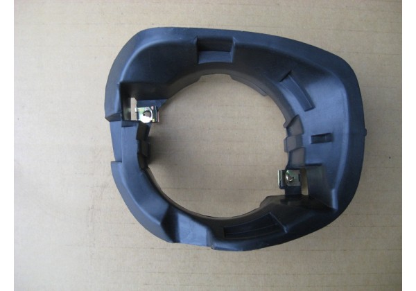 Рамка противотуманної фари права Renault Logan, Logan MCV, Sandero, Duster, 6001549321