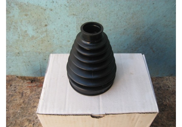 пильник шруса зовнішній, з боку колеса Renault Kangoo II, Clio III, IV, Modus, Megane III, Fluence, Duster, Scenic III 1.5 dci, 7701209251