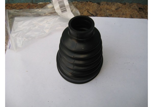 пильник шруса внутрішній, з боку КПП Renault Kangoo II, Clio III, IV, Modus, Megane III, Fluence, Twingo II, Laguna III, 7701209992