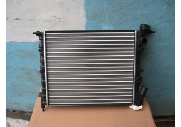 Радіатор охолодження RENAULT 19, CLIO I, RAPID, 7701047887,  7700810264,  7700786442