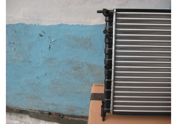 Радіатор охолодження RENAULT 19, CLIO I, RAPID, 7701047887,  7700810264,  7700786442