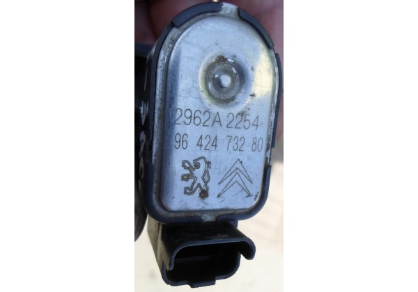 датчик положення дроссельної заслінки, потенціометр, Peugeot 206,307,406,607,806,Експерт,Сітроен С5,Ксара,Джампі,(для 2.0 і 16 кл),9642473280,2962A2254