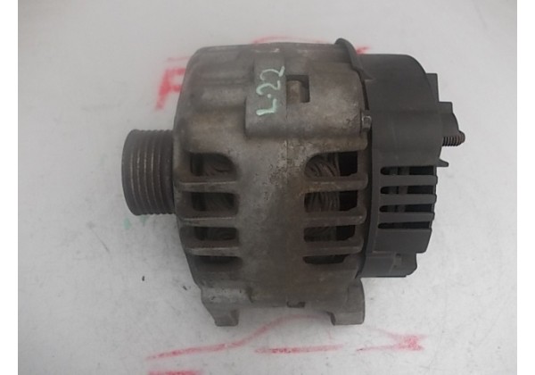 Генератор Renault Laguna 2(1.8,2.0), Trafic 2(2.0 б), 8200153710, SG9B053, 2542639B, 303009364, 100А