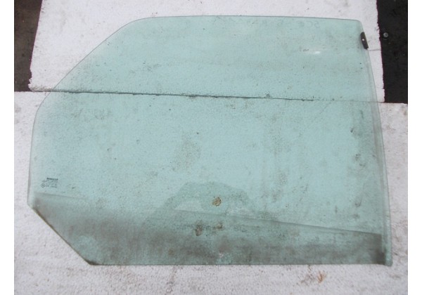 скло праве заднє Renault Scenic