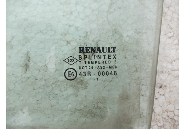 скло ліве заднє Renault Scenic
