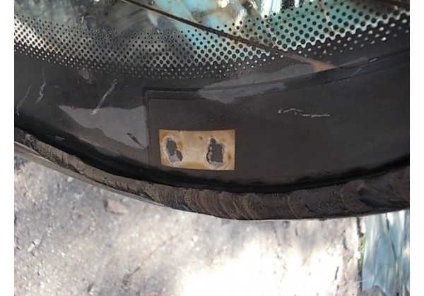 заднє скло Пежо 605