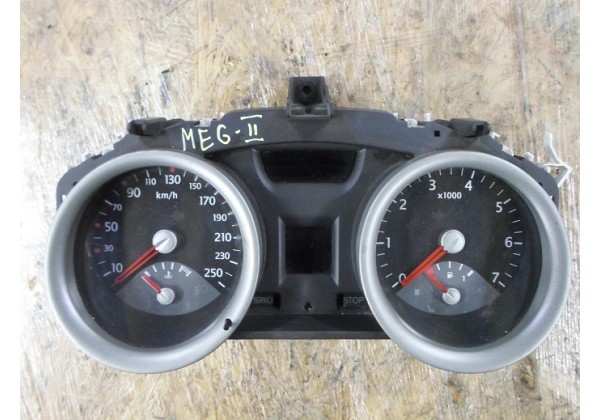 Щиток приладів Renault Megane II, 82003644015, 8200306538, 8200462281, 03-06