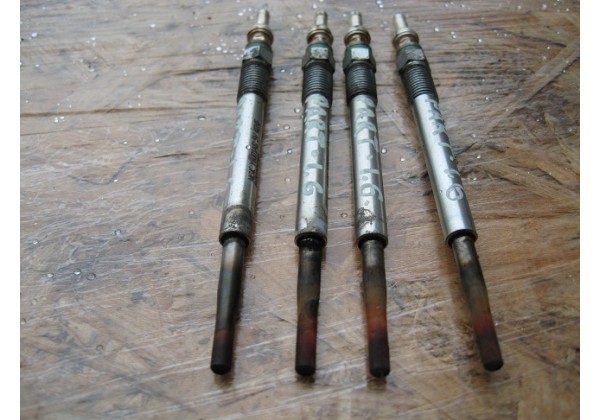 Свічка розжарювання 5 V Peugeot, Citroen 1.4, 1.6, 2.0 hdi, 9683195280