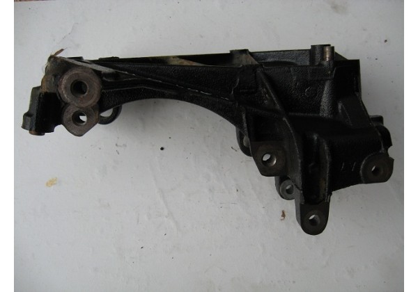кронштейн генератора, компресора кондиціонера Peugeot , Citroen 1.8, 2.0 16V