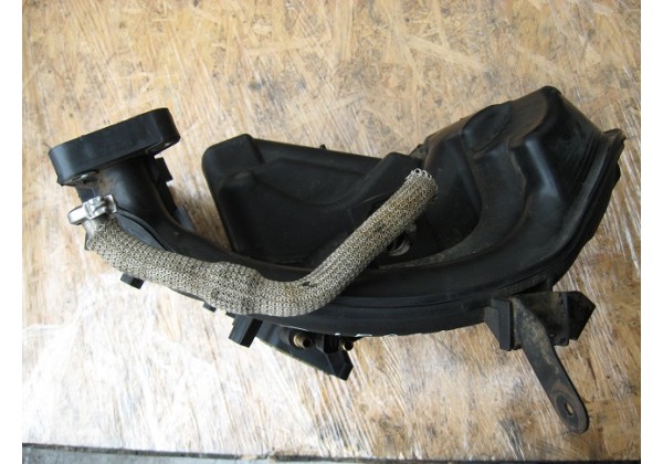 коллектор впускний Peugeot 307, 206, 407, 807, Expert II, C4, C5, C8, Xsara Picasso 1.8, 2.0 16 V, мотор RFJ, EW, 9636741080