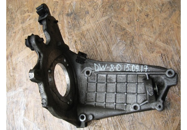 кронштейн паливного насосу Peugeot, Citroen 1.9 d, 9625176310