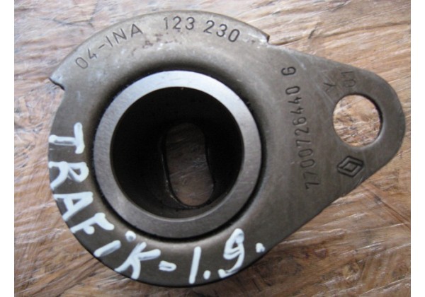 Натяжний ролик реміня ГРМ Renault 19, 5, Super 5, Rapid, 9, 11, 21, Espace 3, 4, Megane, Laguna, 2, Master, Clio, Clio 2, Scenic, Kangoo, Trafic, 2, 7700726440